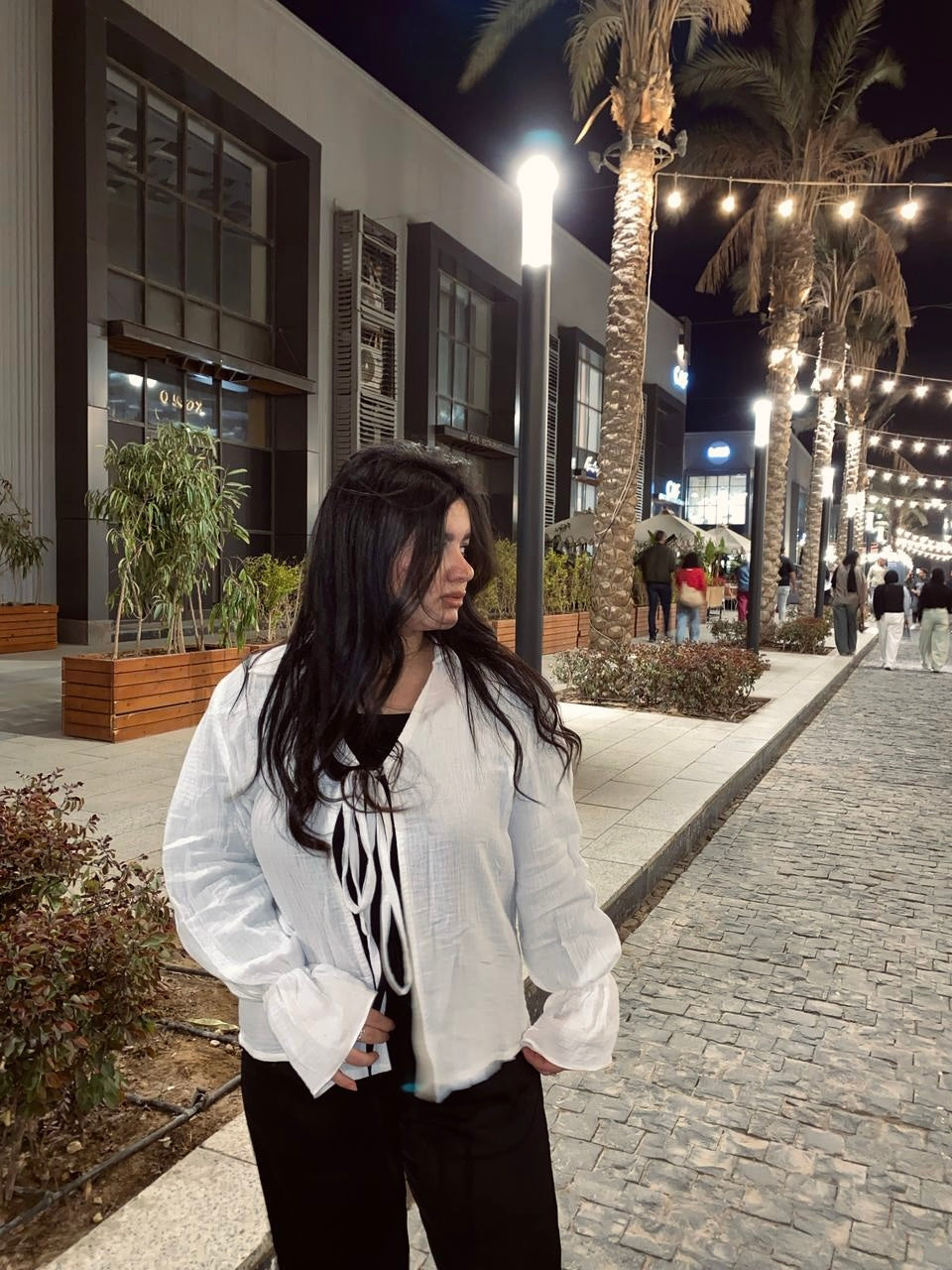 Knit blouse with a bow