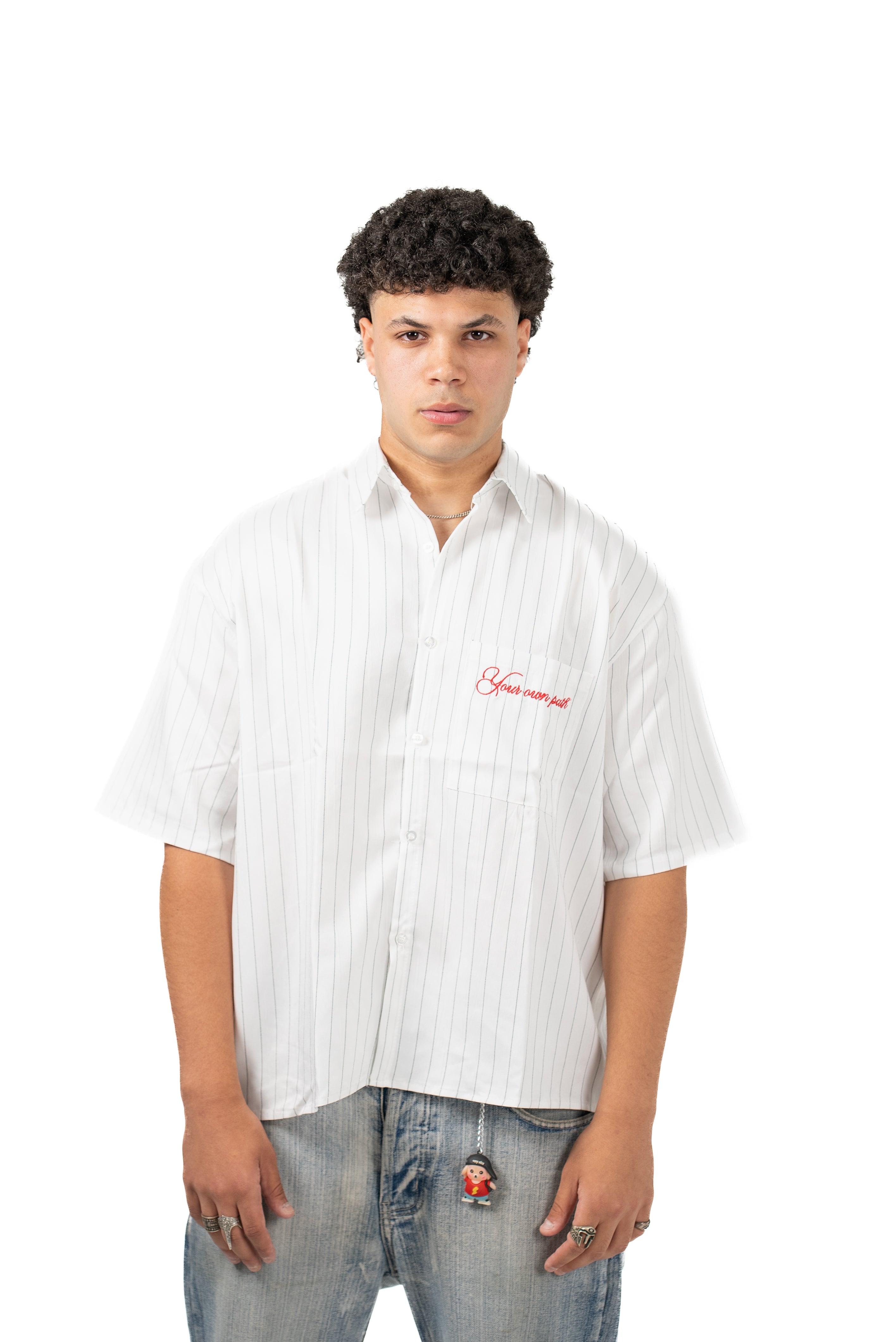 Boxy-Fit stripped shirt (white)