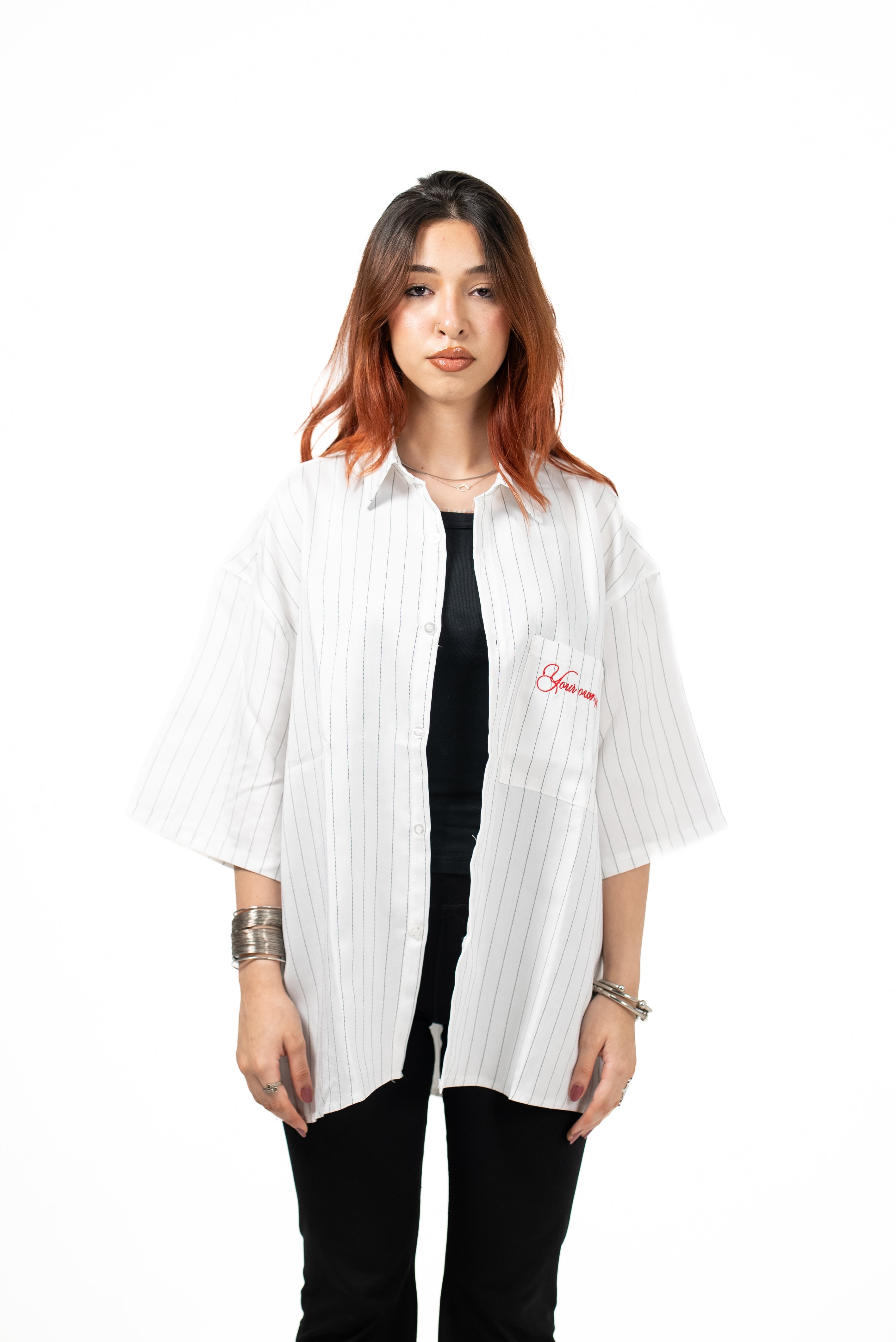 Boxy-Fit stripped shirt (white)